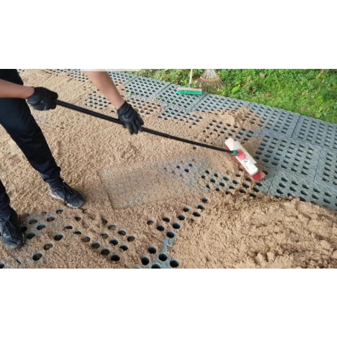 INB Paddockplatte 50 x 50 x 5,3 cm, Einzelgewicht 6,7 kg