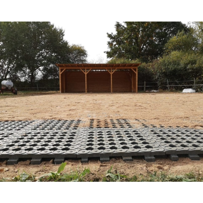 INB Paddockplatte 50 x 50 x 5,3 cm, Einzelgewicht 6,7 kg