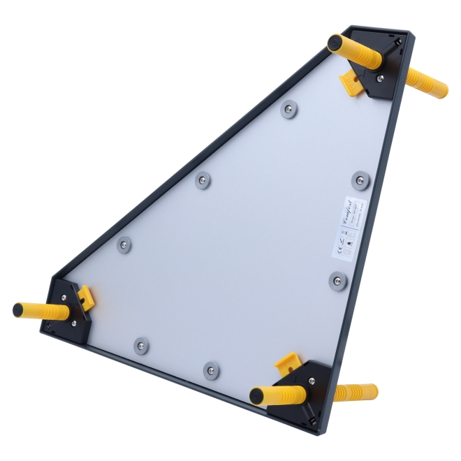 Küken Eck-Wärmeplatte Comfort 40x40cm, 24 Watt, Dreieck-Heizplatte für die Kükenaufzucht