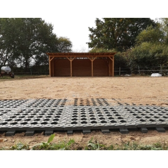 INB Paddockplatte 50 x 50 x 5,3 cm, Einzelgewicht 6,7 kg