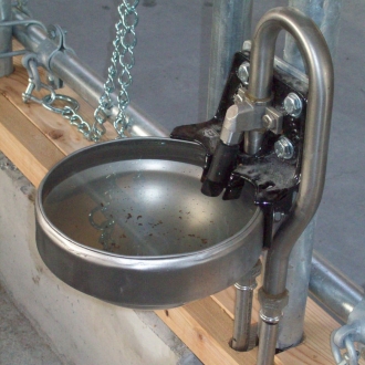 Suevia Tränkebecken Mod. 1200 mit 3/4 Zoll Edelstahl-Ventil - 100.1209
