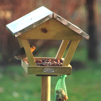 Esschert Design Futterhaus mit Stab, Futterstation, Futterstelle, Vogelhaus, FB72