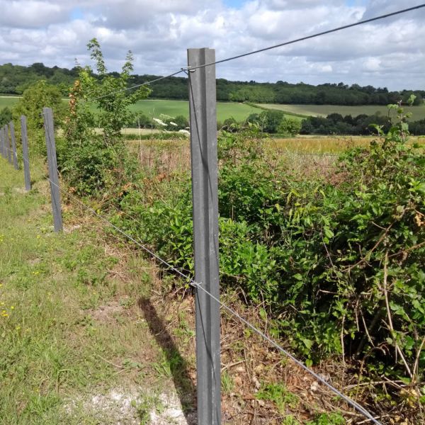 Recycling Kreuzprofil Pfahl grau - Zaunpfahl 7x7x150cm